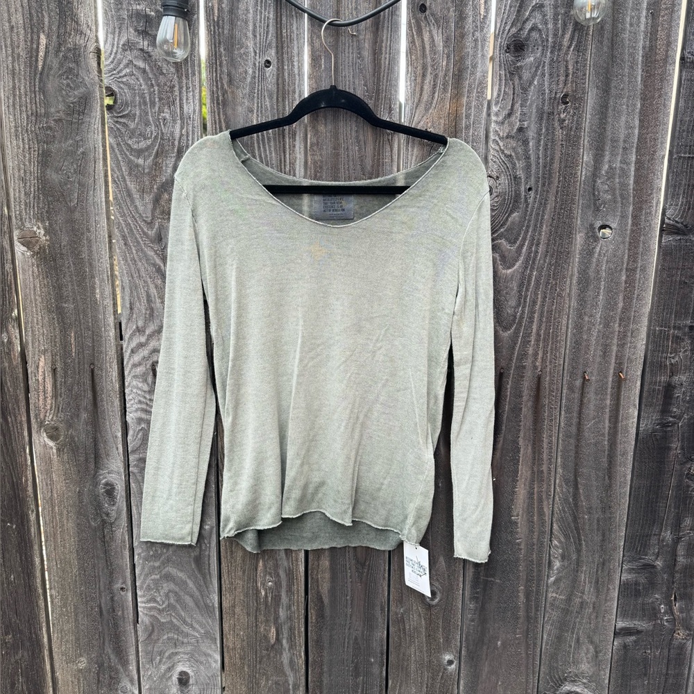 Free for Humanity Dusty Olive Green Long Sleeve with Metallic Neckline accent M